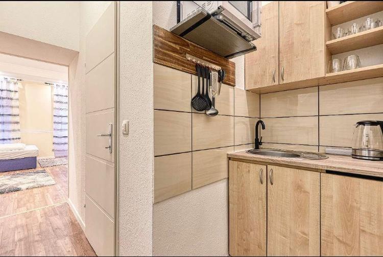 Appartamento Lovely Airbnb Near Schoenbrunn Vienna Esterno foto
